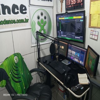 ESTUDIO DA RADIO CONEXAO DANCE FM